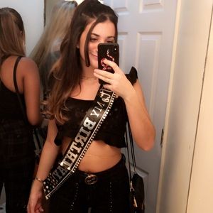 Meet your Posher, Sydney